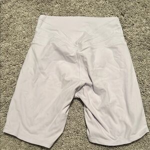 White Bike Shorts with Seamless Waistband and Stretchy Fit